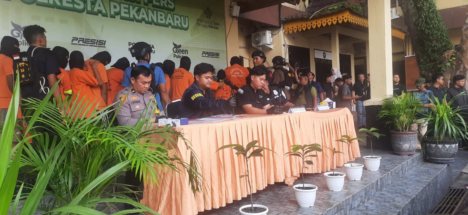 Ancam Viralkan Pemberitaan, Pria Ini Diduga Peras ASN Pemko Pekanbaru Rp35 Juta, Kini Dibui