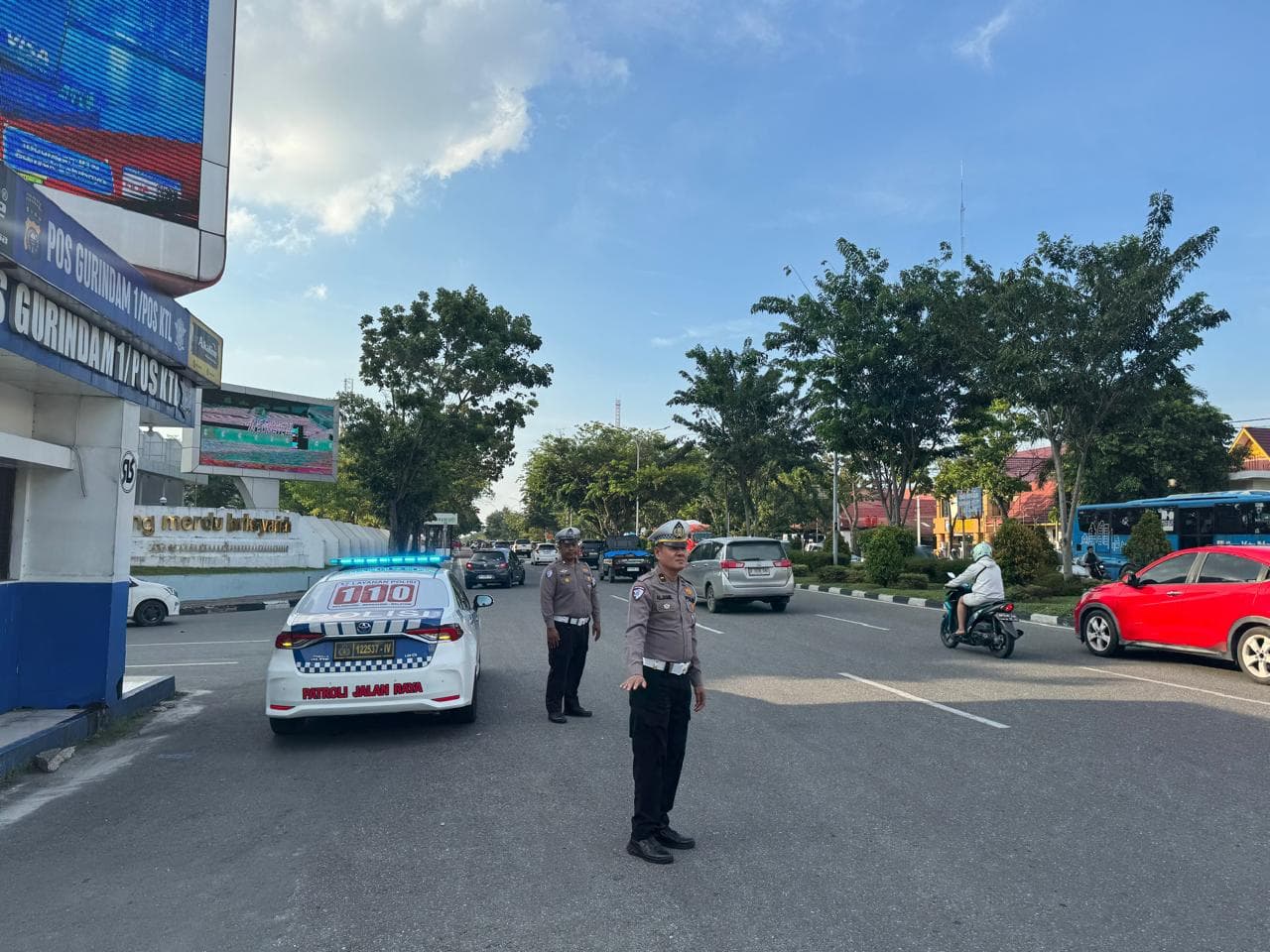 Kota Pekanbaru Jadi Magnet Akhir Pekan, Ditlantas Polda Riau Tingkatkan Patroli dan Pengaturan Lalu Lintas