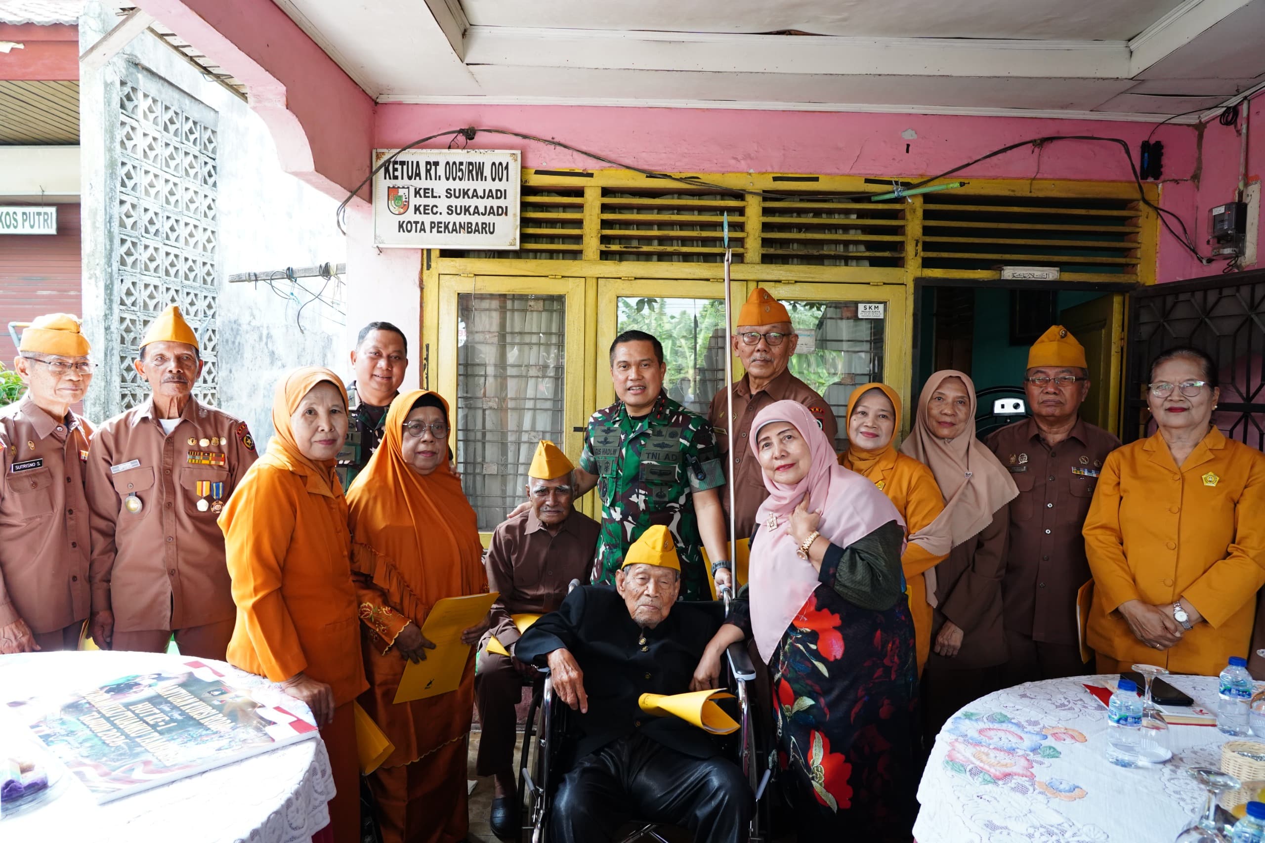 Pangdam XIX Tuanku Tambusai Beri Semangat Keluarga Prajurit Lewat Anjangsana HUT Ke-1