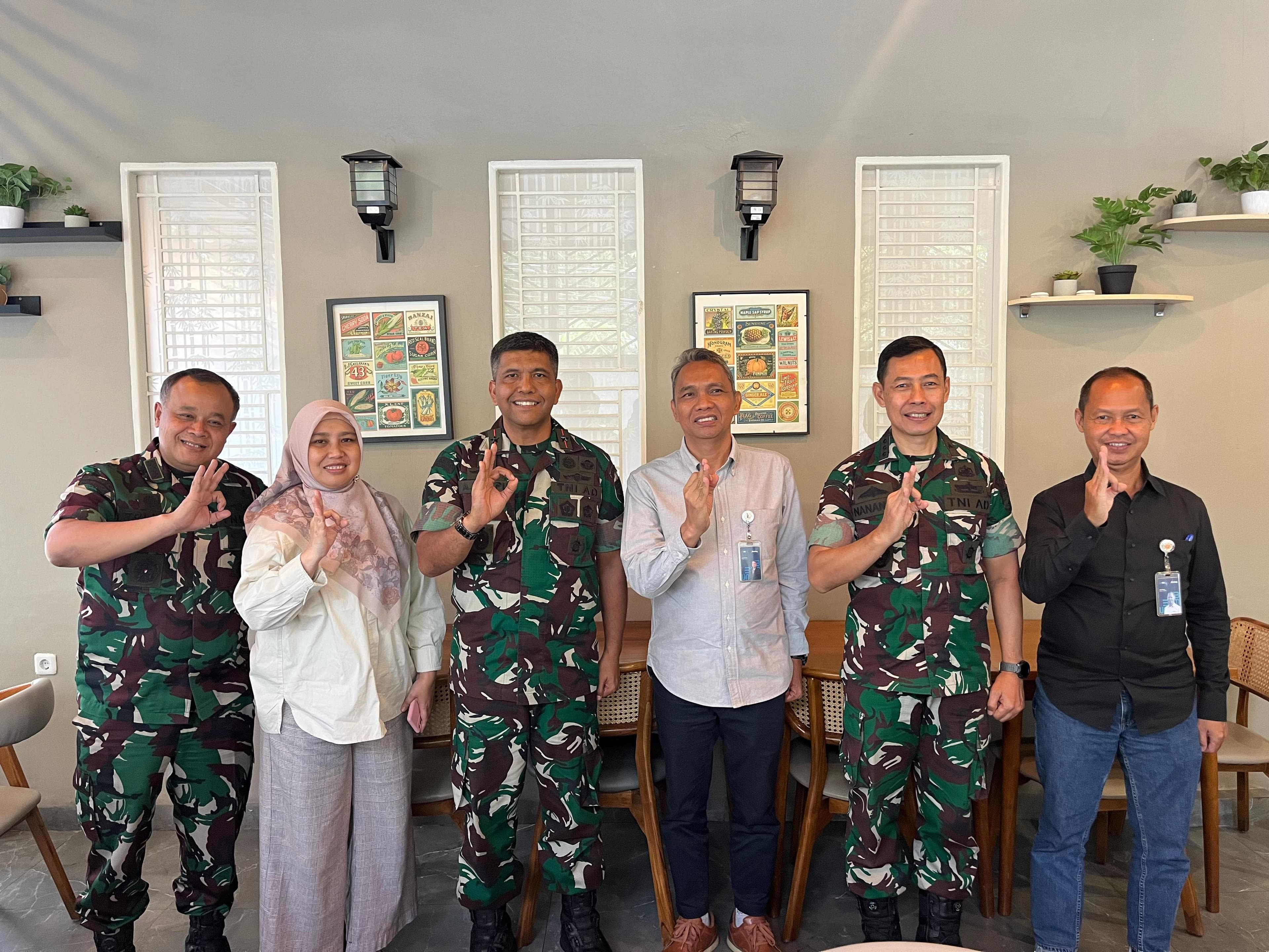 Perkuat Sinergi Ketahanan Pangan, Danrem 031/WB Jalin Silaturahmi dengan Pimwil Bulog Riau dan Kepulauan Riau