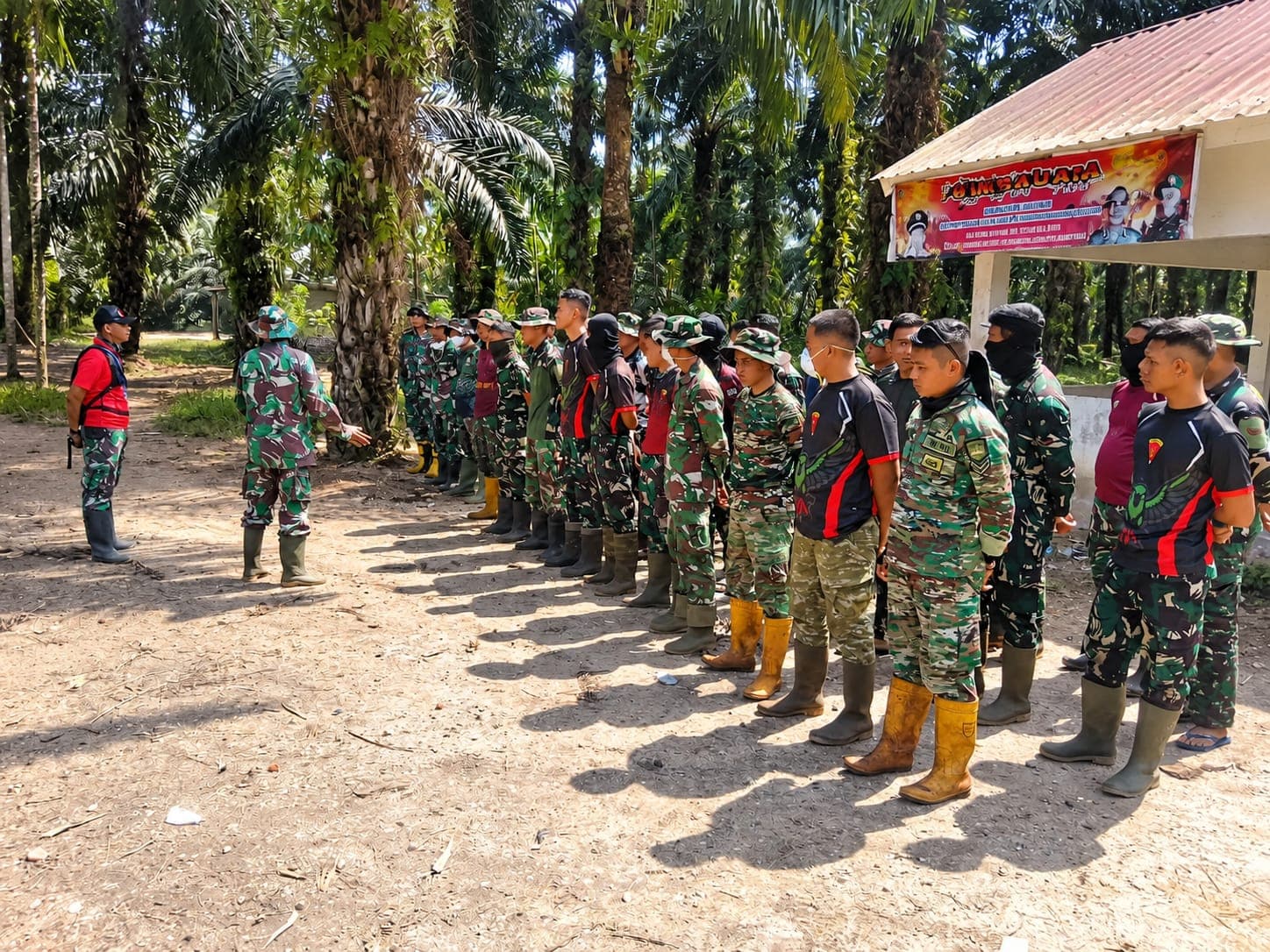 Kodam XIX/Tuanku Tambusai Terus Kejar Pendinginan Karhutla di Inhu, Pulau Jum'at Masih Berasap