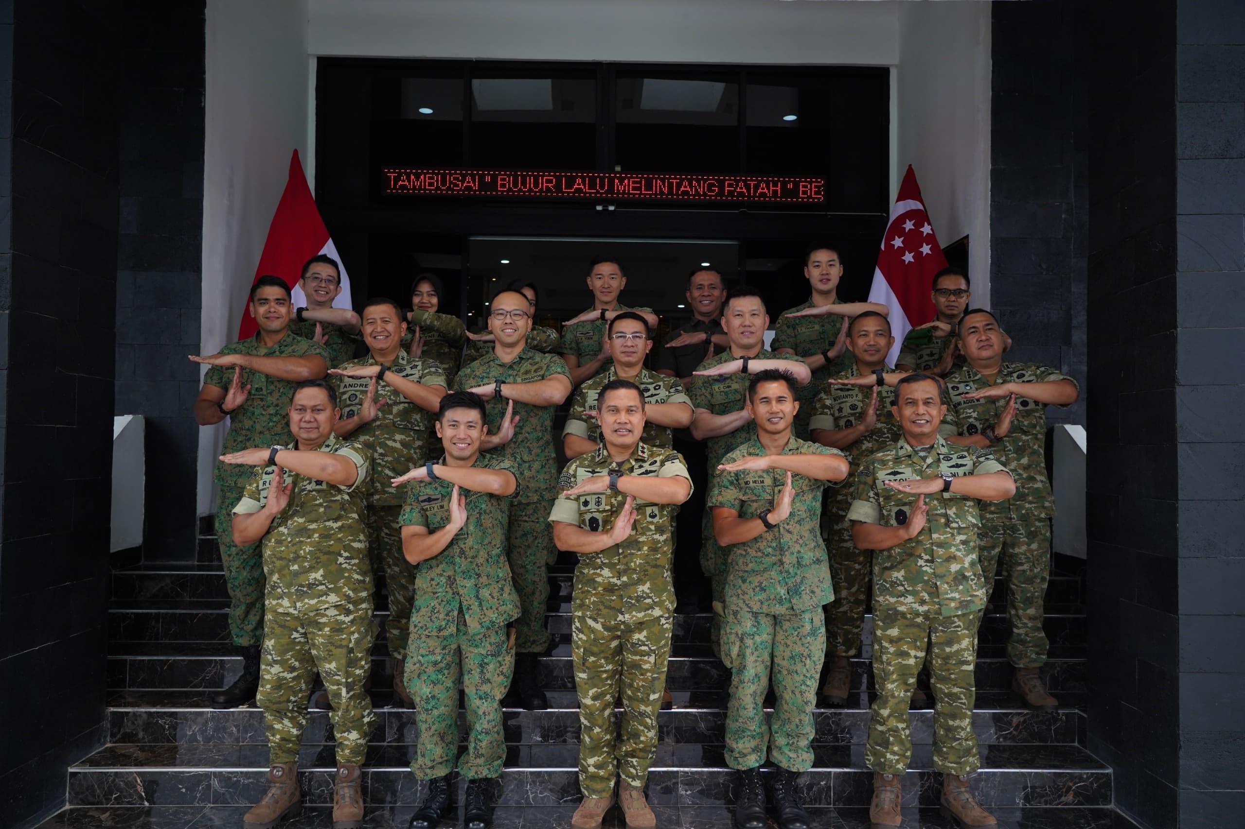 Kodam XIX/Tuanku Tambusai dan Singapore Army Pererat Hubungan Militer Melalui Professional Interaction Program